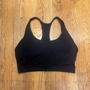 Bandier l Black Medium Support Sports Bra
